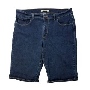 Levi's Women’s Blue Denim Bermuda Shorts | Size 32